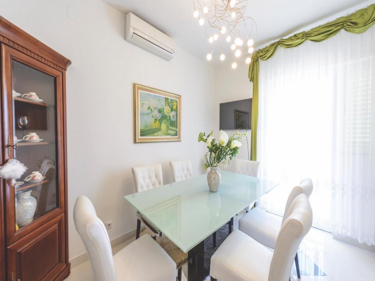 Apartment Viva La Vita 챠브타트 외부 사진